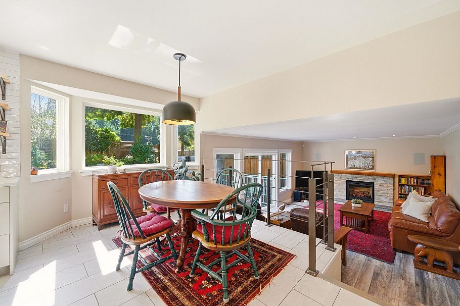 4575 Cliffmont Road North Vancouver, BC - 9