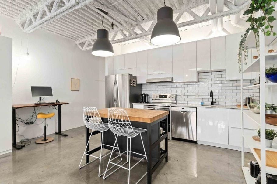 330 350 E 2nd Avenue Vancouver, BC - 7