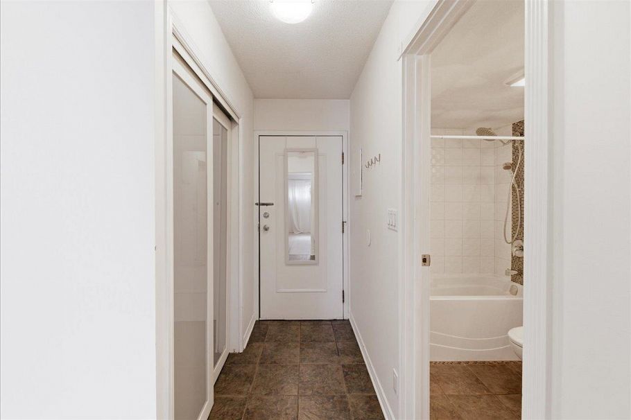 304 1864 Frances Street Vancouver, BC - 16