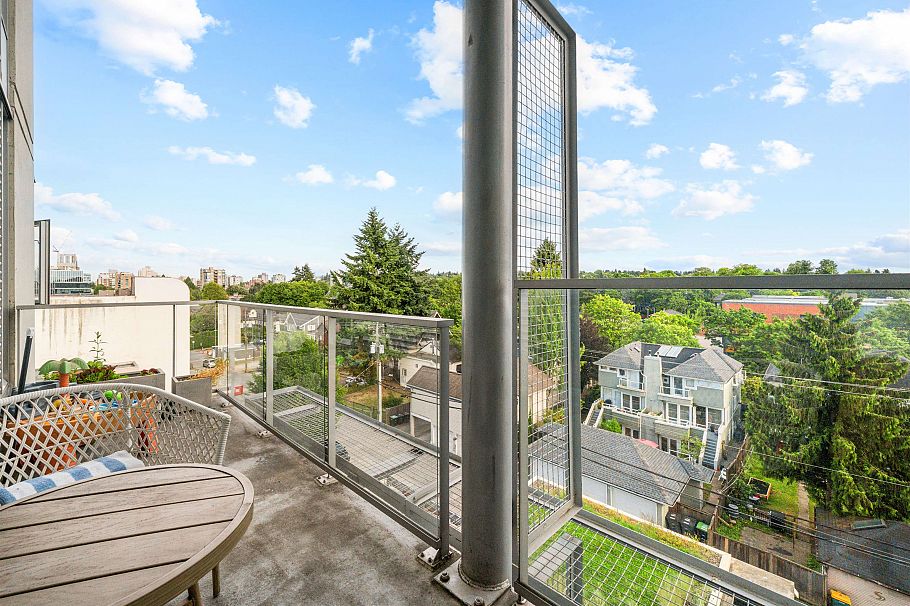 607 2528 Maple Street Vancouver, BC - 16