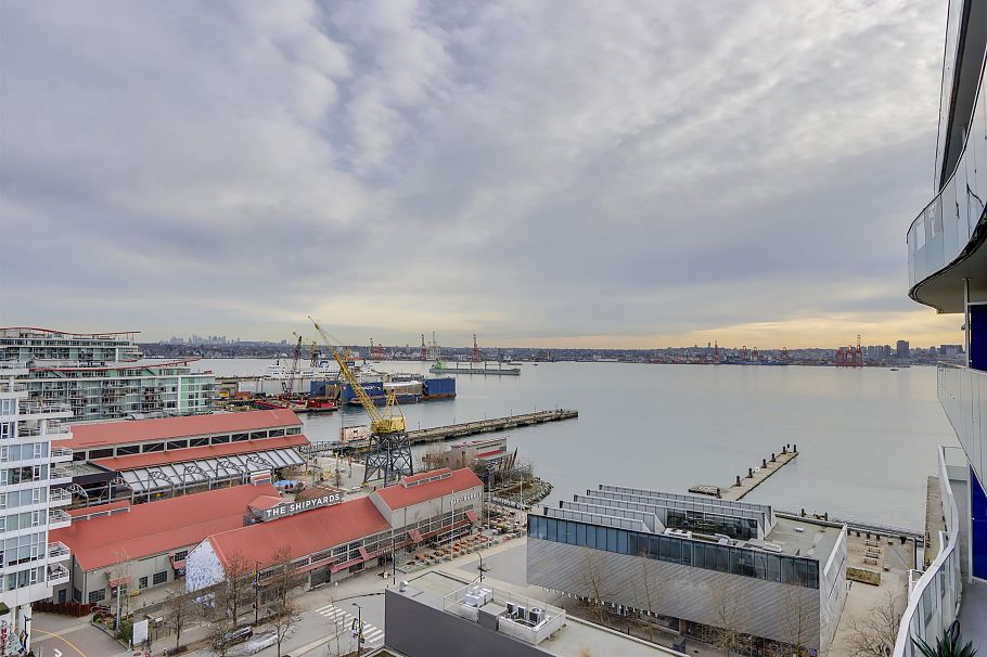 1208 118 Carrie Cates Court Vancouver, BC - 1