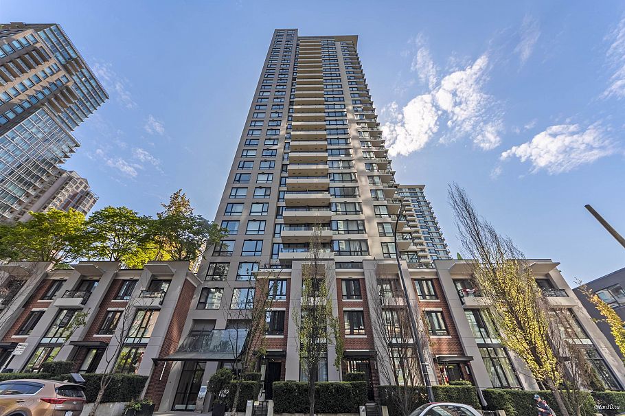 909 928 Homer Street Vancouver, BC - 1