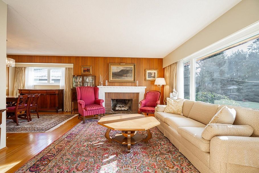 4651 Valley Road North Vancouver, BC - 5