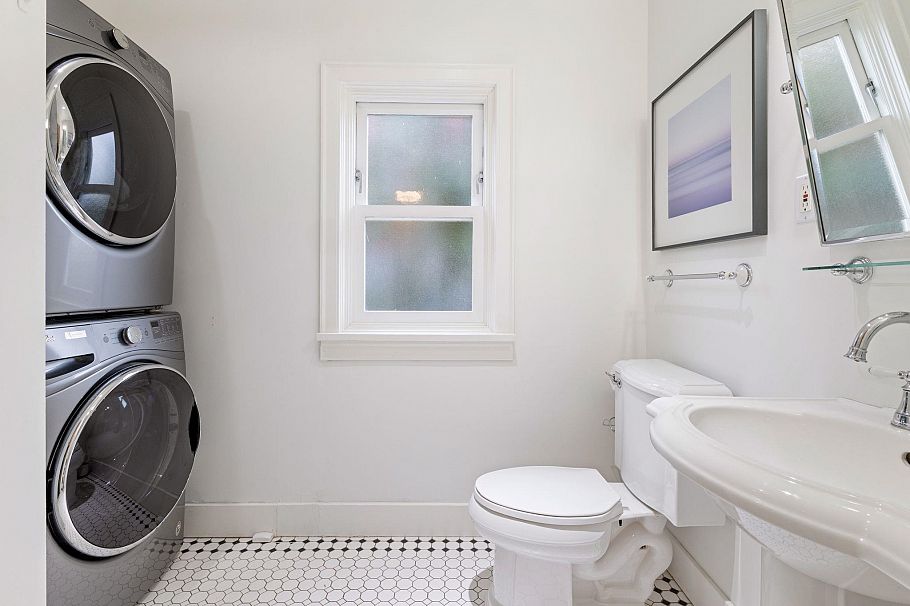 2907 W 30th Avenue Vancouver, BC - 19