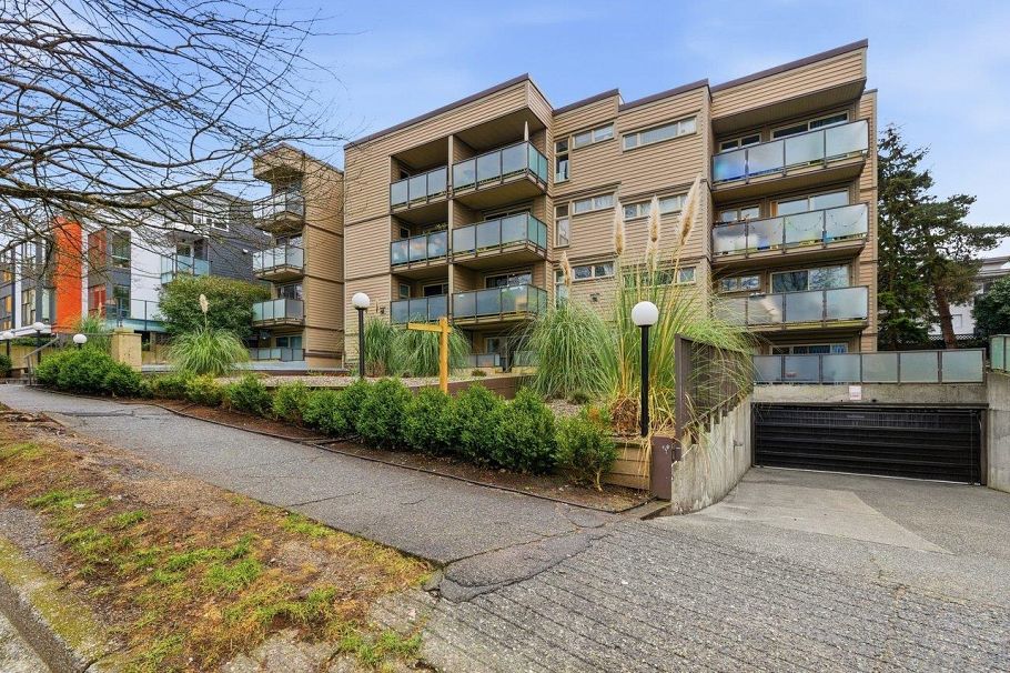 304 1864 Frances Street Vancouver, BC - 21