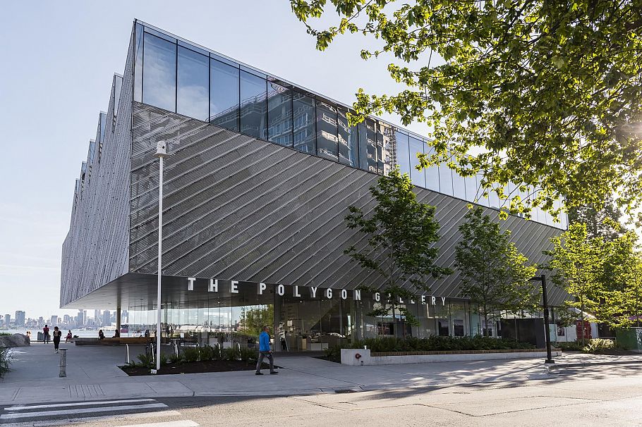 203 145 St. Georges Avenue North Vancouver, BC - 31