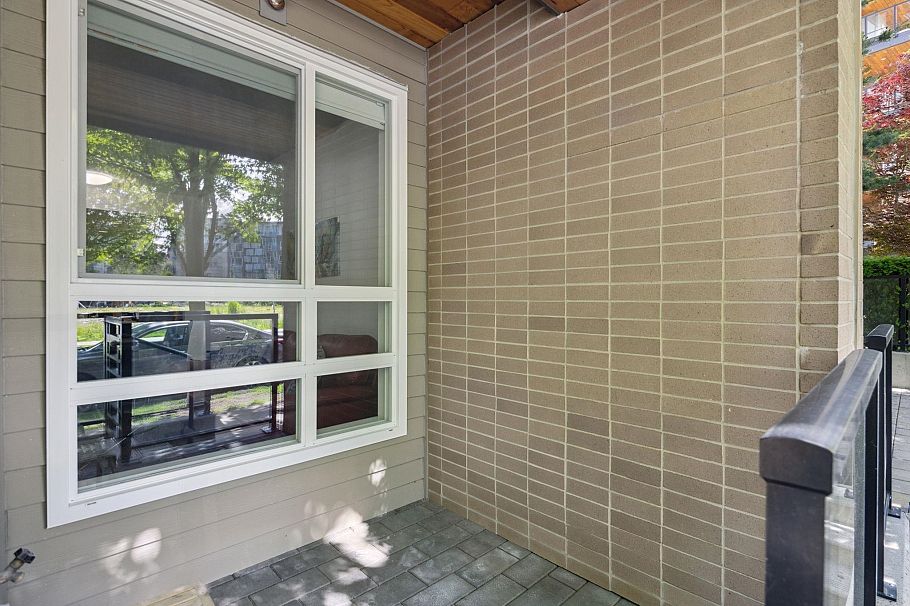 102 6033 Gray Avenue Vancouver, BC - 23