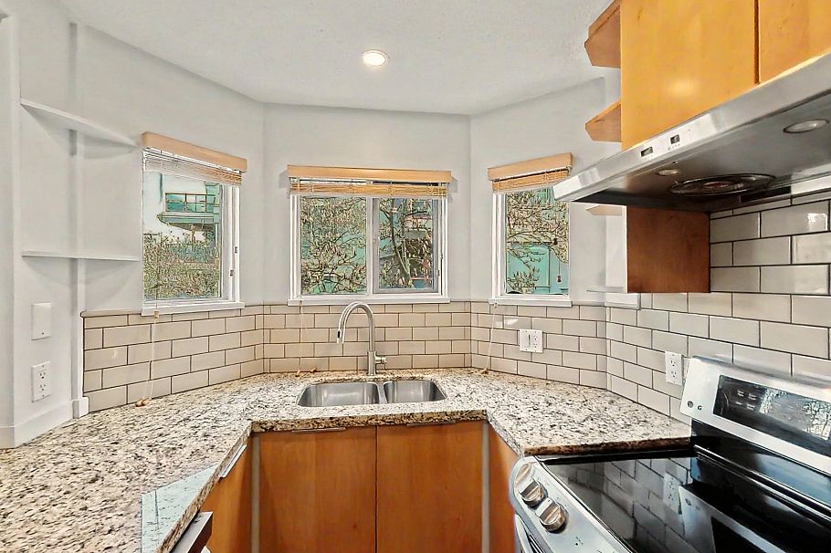 201 1868 W 8th Avenue Vancouver, BC - 25