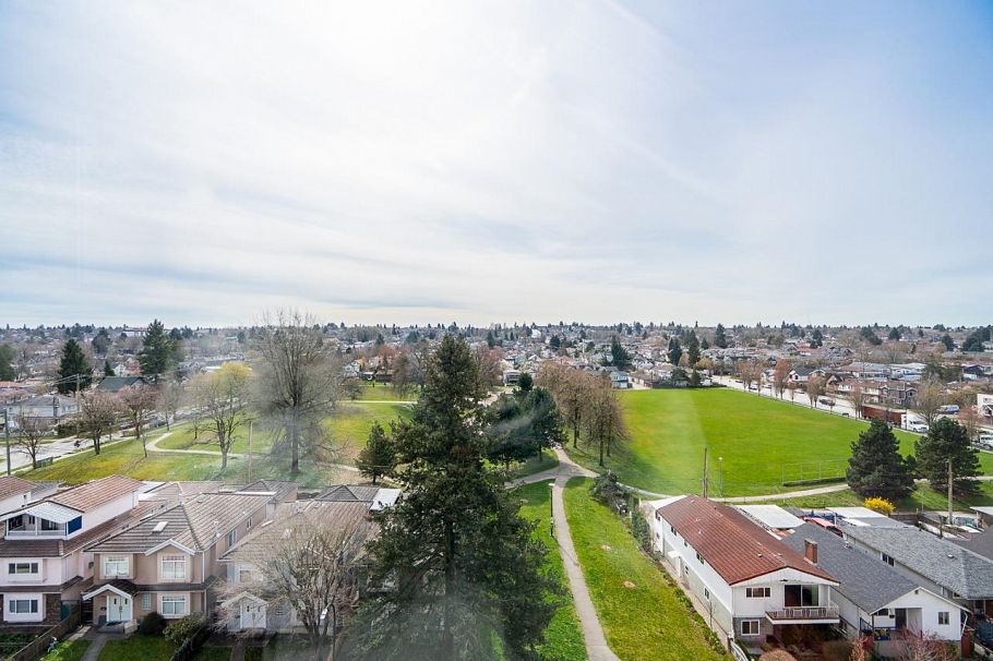 952 1483 E King Edward Avenue Vancouver, BC - 21