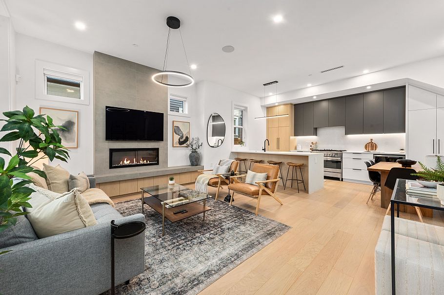 1220 E 11th Avenue Vancouver, BC - 7