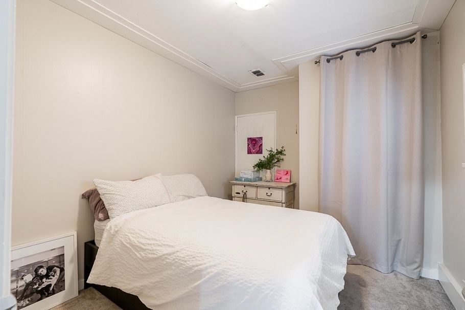 967 W 8th Avenue Vancouver, BC - 24