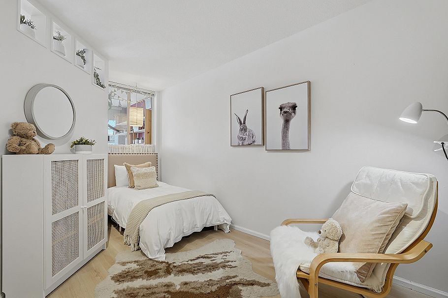 123 3440 W Broadway Vancouver, BC - 27