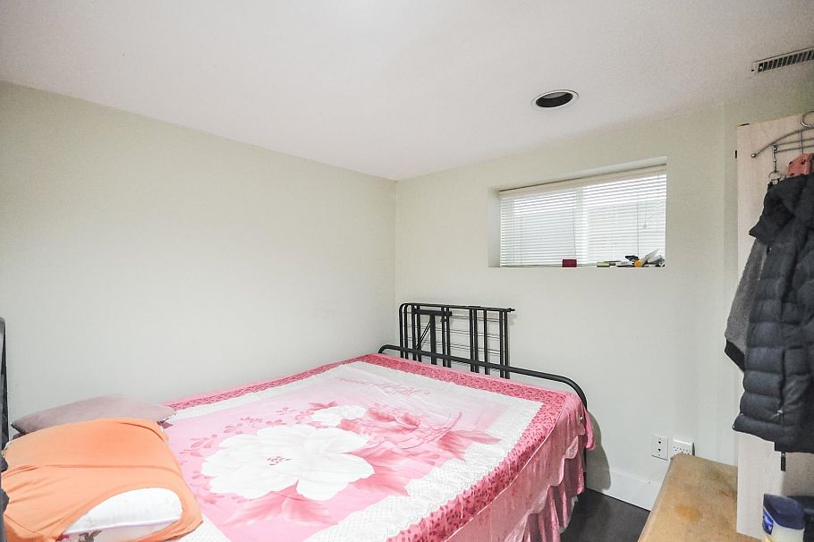 3156 Adanac Street Vancouver, BC - 24