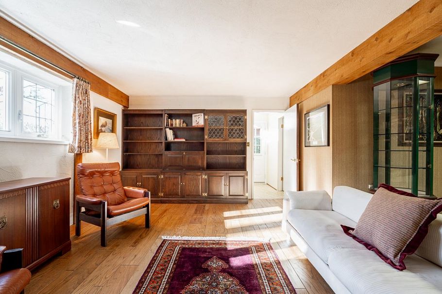 4651 Valley Road North Vancouver, BC - 30