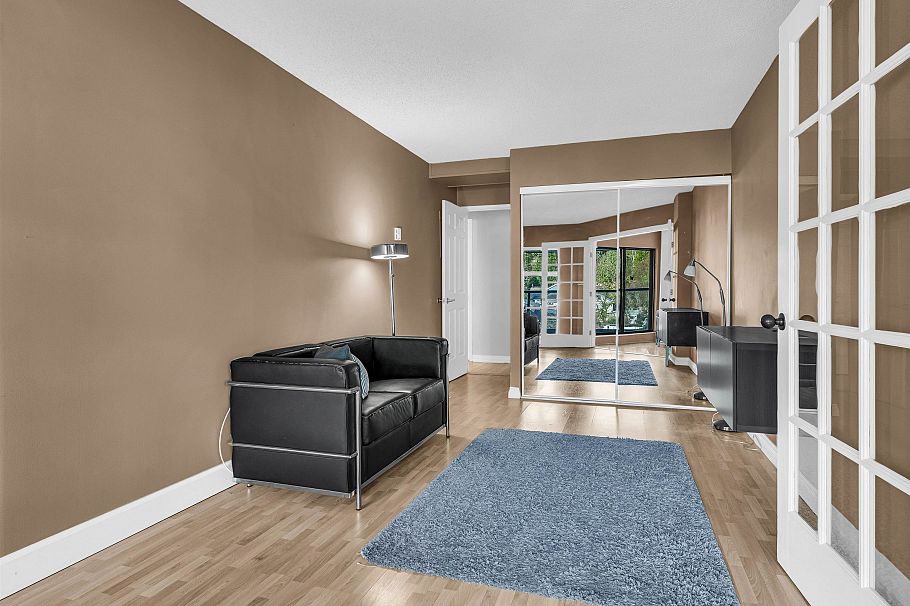 203 4323 Gallant Avenue North Vancouver, BC - 24