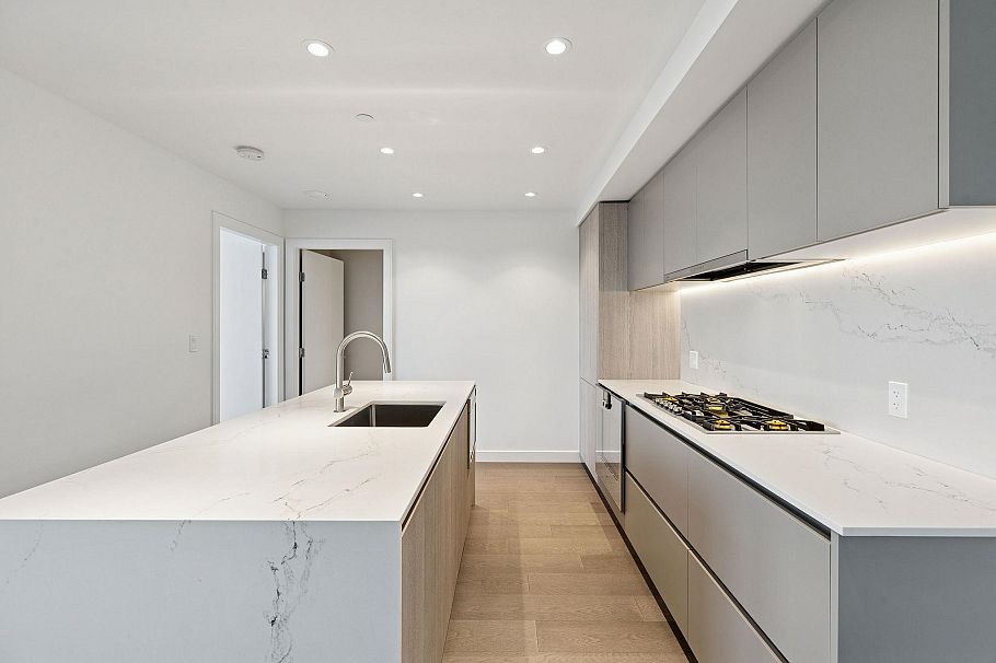 3006 1500 Fern Street North Vancouver, BC - 8