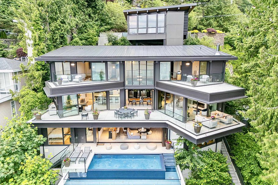 1840 Naomi Place North Vancouver, BC - 38