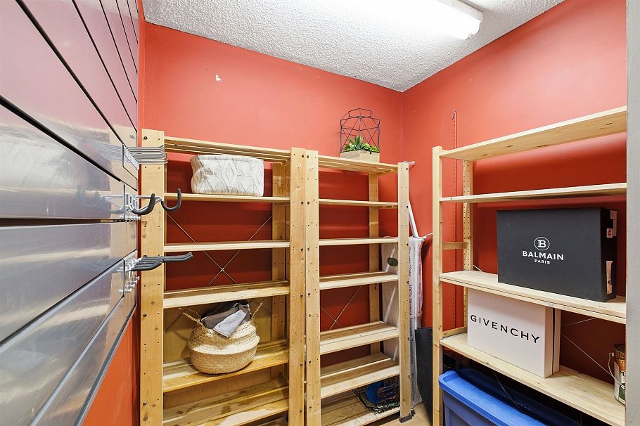 108 251 W 4th Street North Vancouver, BC - 12