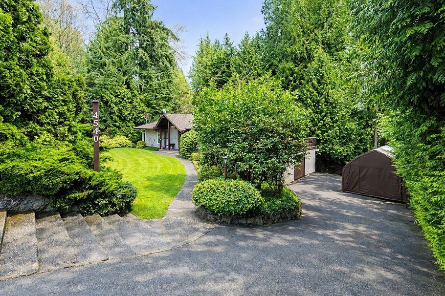 4540 Mountain Highway North Vancouver, BC - 37