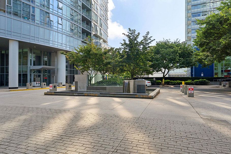 2209 602 Citadel Parade Vancouver, BC - 21