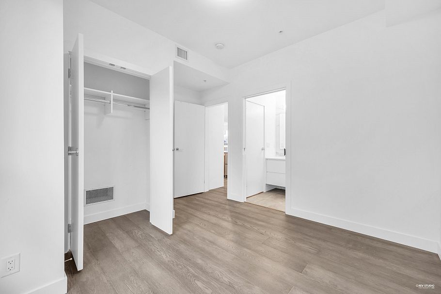 128 2060 Curling Road North Vancouver, BC - 19