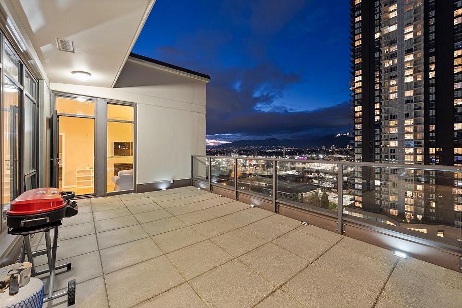 2102 4118 Dawson Street Burnaby, BC - 9