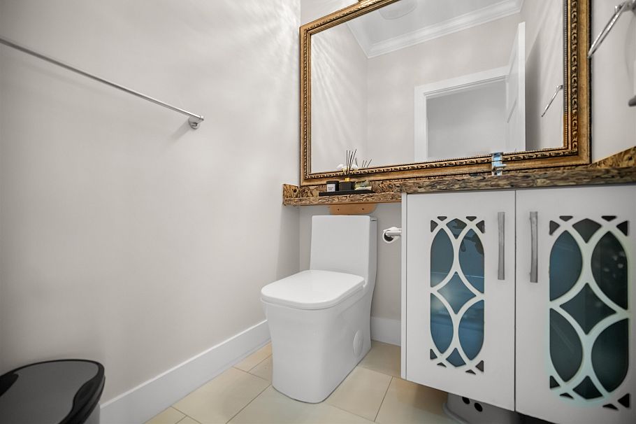 4986 Inman Avenue Burnaby, BC - 13