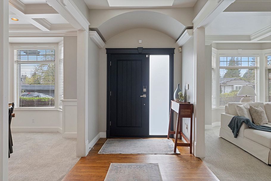 2752 Newmarket Drive North Vancouver, BC - 16