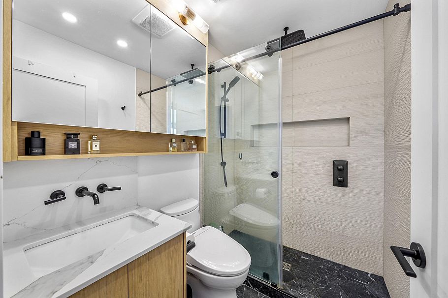 4921 Chester Street Vancouver, BC - 17