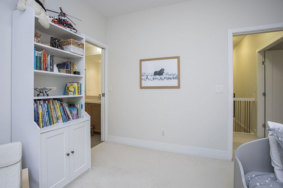 28 555 Raven Woods Drive North Vancouver, BC - 33