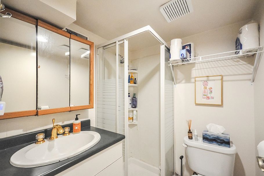 3156 Adanac Street Vancouver, BC - 34