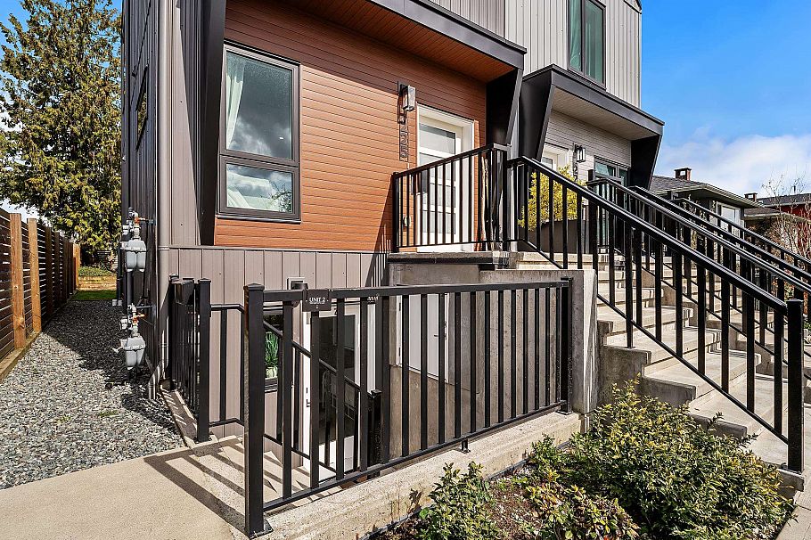 225 E 57th Avenue Vancouver, BC - 29