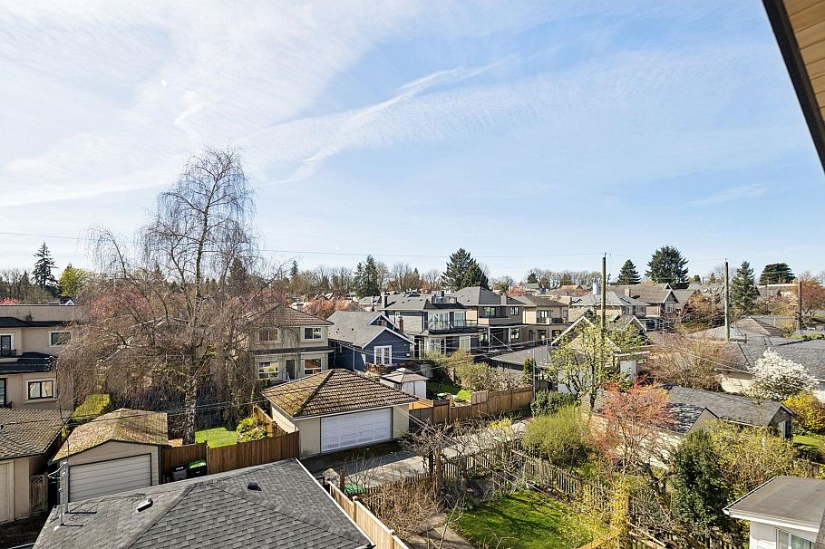 2 3648 West 20th Avenue Vancouver, BC - 24