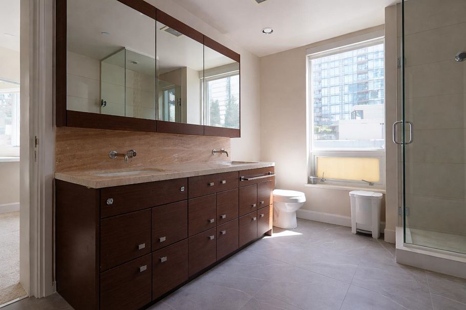 502 1277 Melville Street Vancouver, BC - 18
