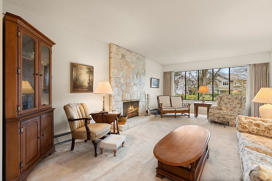 3958 W 29th Avenue Vancouver, BC - 5