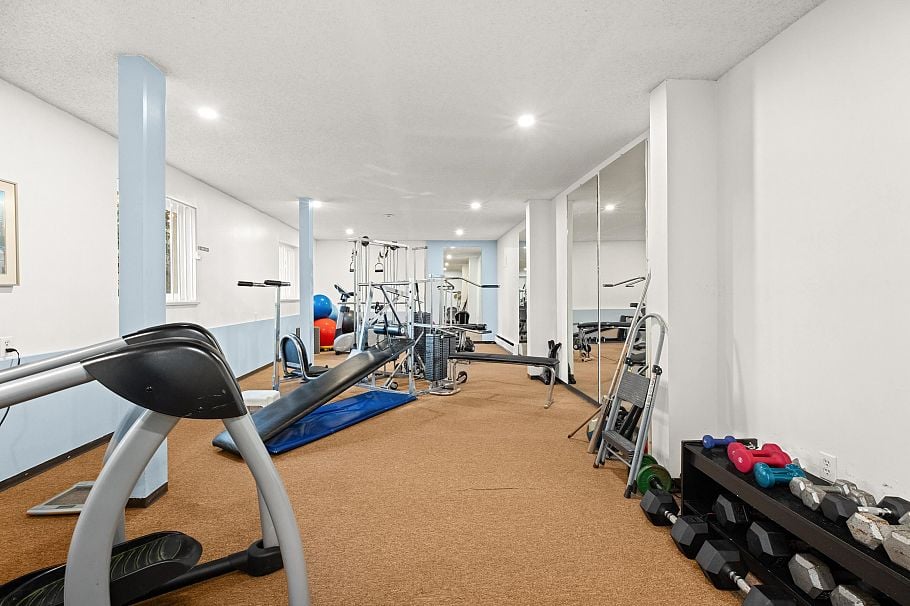 105 1125 Gilford Street Vancouver, BC - 34