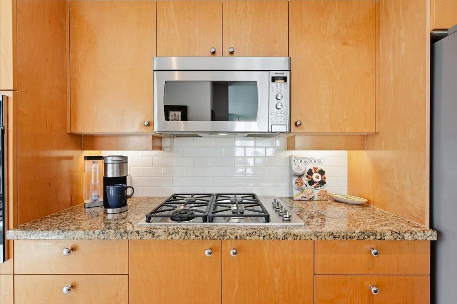 202 1790 Bayshore Drive Vancouver, BC - 12