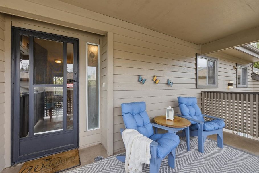 906 Roche Point Drive North Vancouver, BC - 6