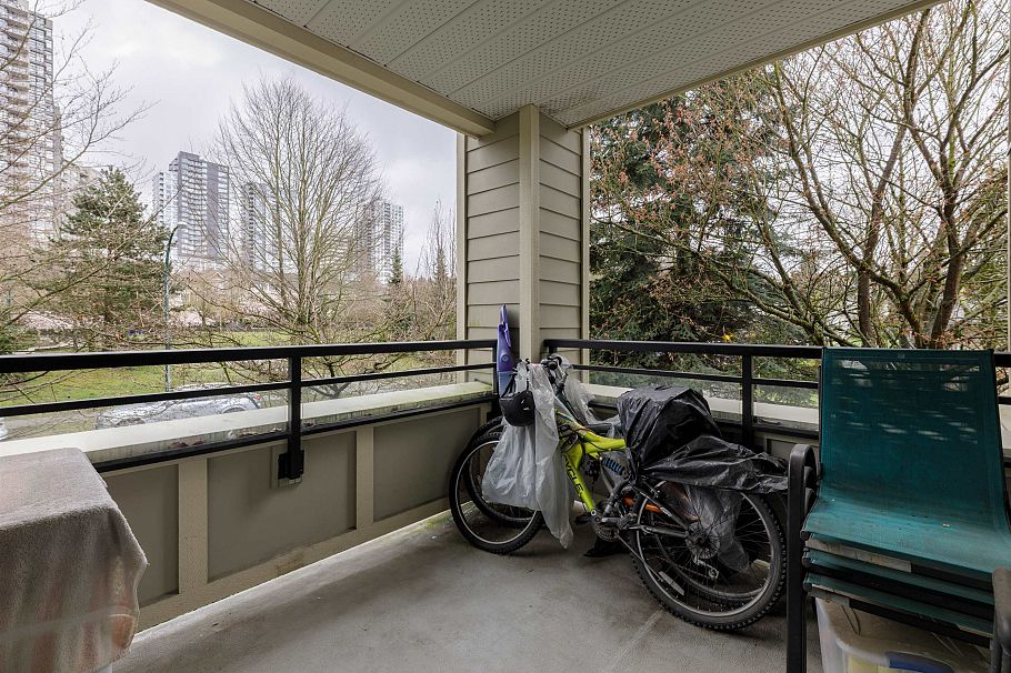 214 3575 Euclid Avenue Vancouver, BC - 16