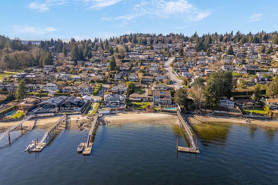 450 Beachview Drive North Vancouver, BC - 12