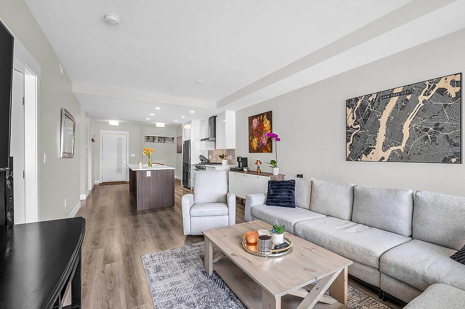 401 1496 Charlotte Road North Vancouver, BC - 5