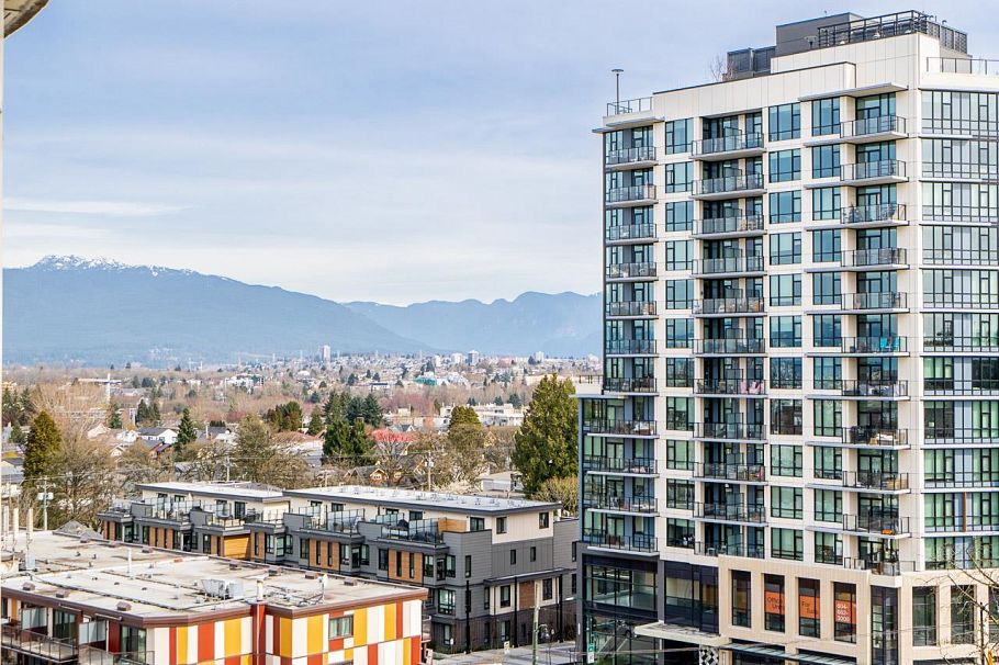 952 1483 E King Edward Avenue Vancouver, BC - 9