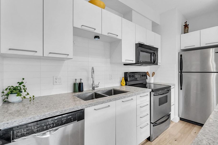 304 205 E 10th Avenue Vancouver, BC - 12