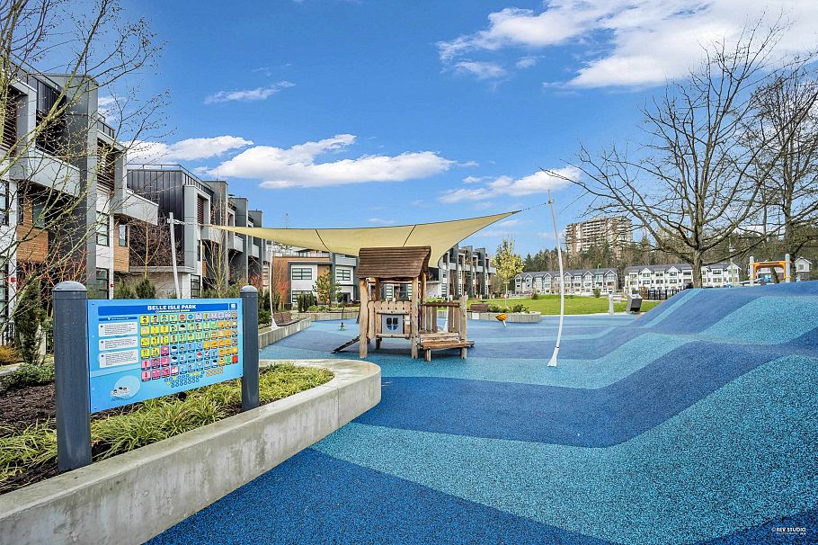 128 2060 Curling Road North Vancouver, BC - 27