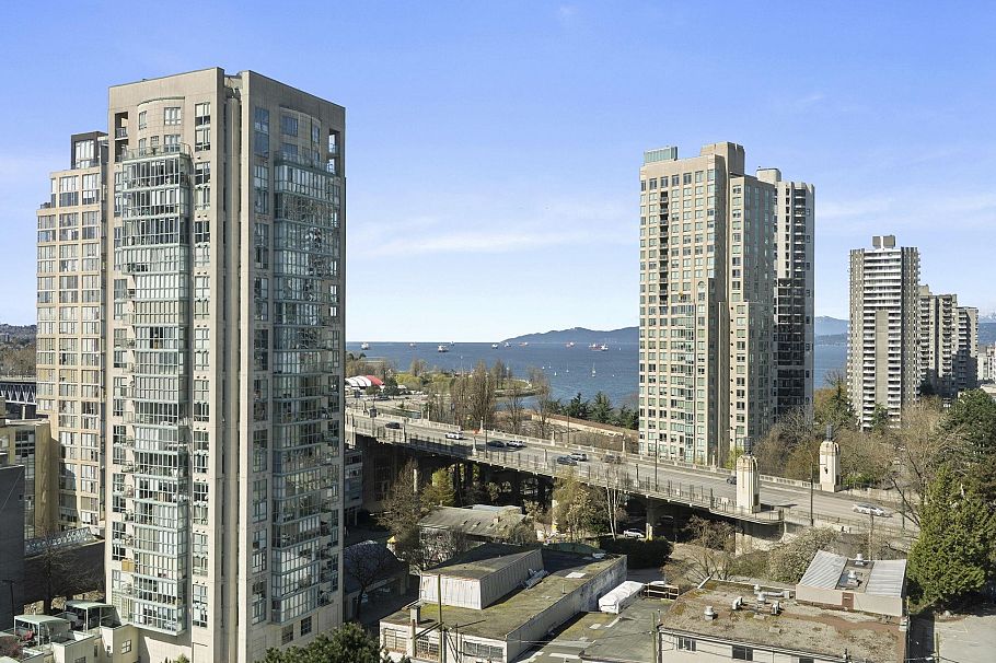 1209 888 Pacific Street Vancouver, BC - 8