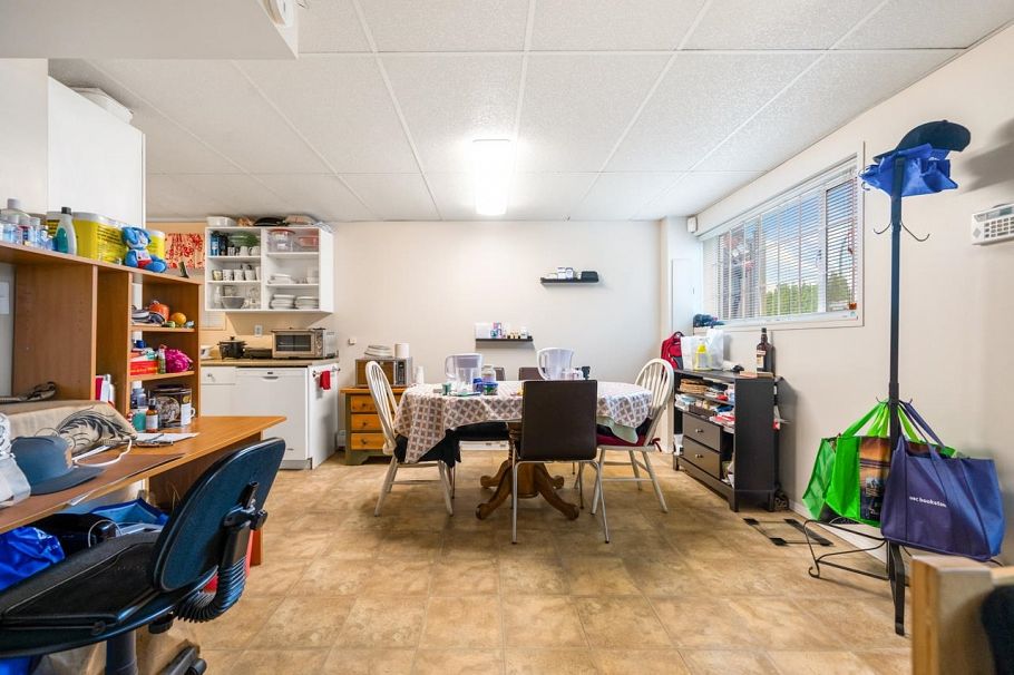 3050 E 21st Avenue Vancouver, BC - 28