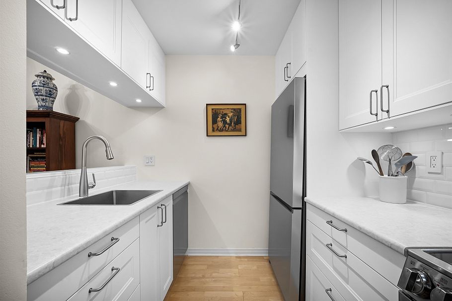 407 1230 Haro Street Vancouver, BC - 19