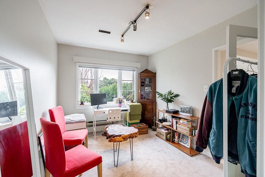 967 W 8th Avenue Vancouver, BC - 25