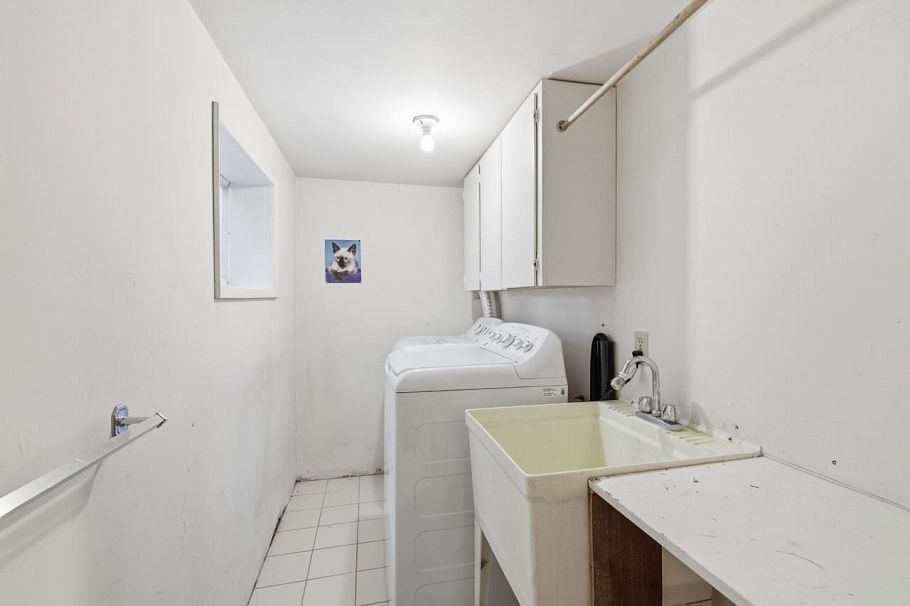 3760 W 29th Avenue Vancouver, BC - 25