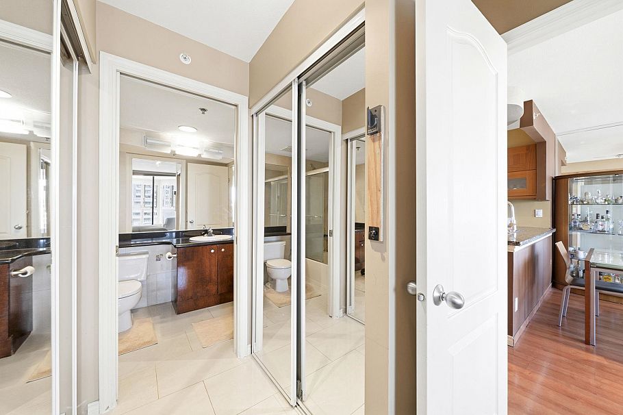 1209 888 Pacific Street Vancouver, BC - 17